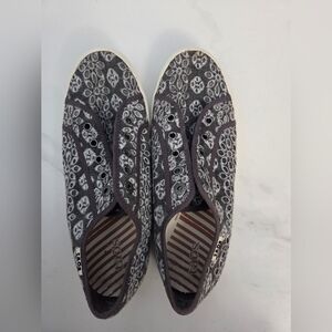 Taos Starlite Women's Casual Shoes 10